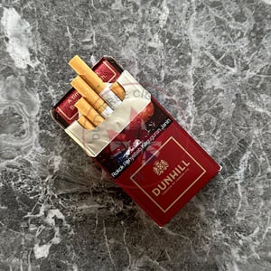 Dunhill Red