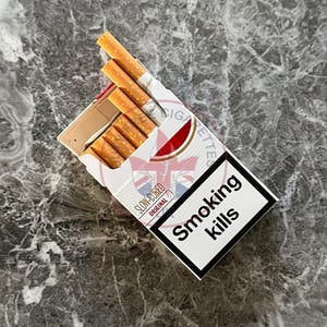 Lucky Strike Original Red (Slow-Cured)