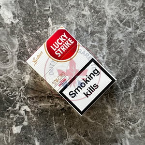 Lucky Strike Original Red (Slow-Cured)