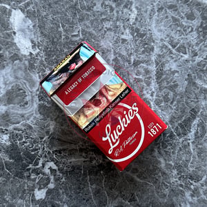 Lucky Strike Luckies Red